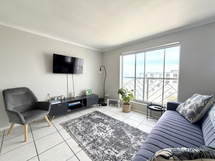 2 Bedroom Property for Sale in Beachfront Western Cape